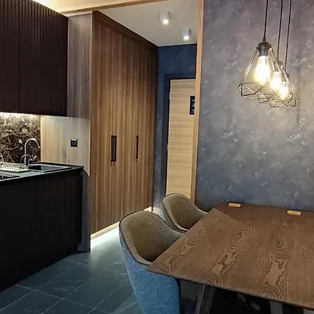 Apartament Woodside Story